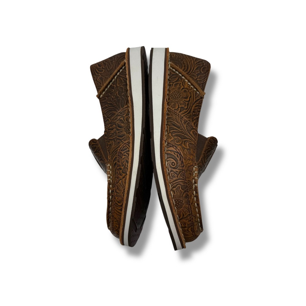 Ariat Cruiser Loafers Women 7.5B Brown Tooled Floral Embossed Leather 10035831 - Picture 3 of 8